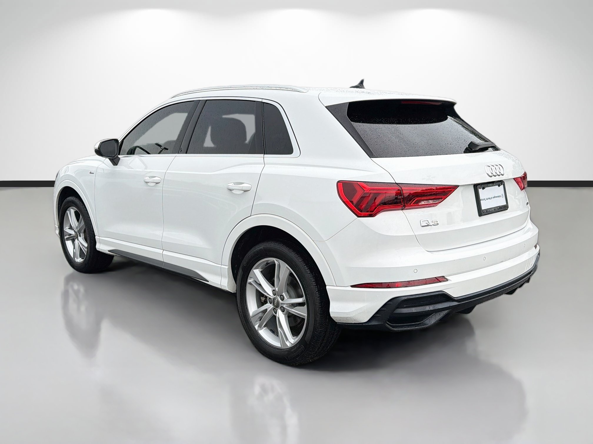 Used 2020 Audi Q3 2.0T Premium Plus AWD/4WD image 5