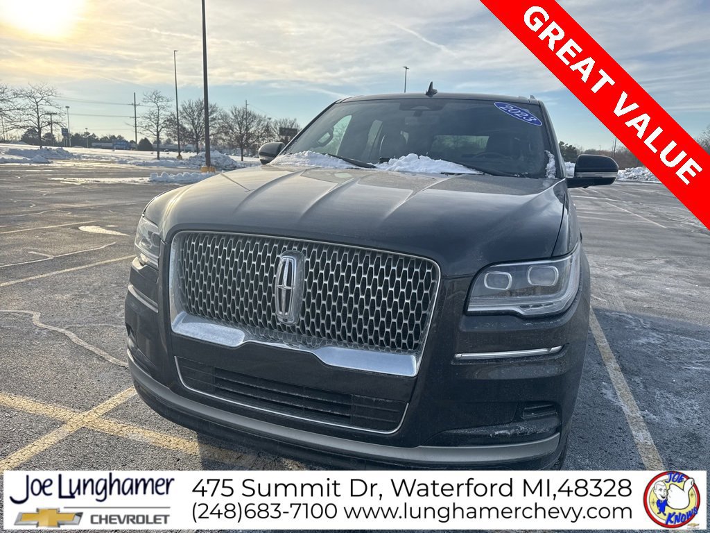 Used 2023 Lincoln Navigator Reserve image 8