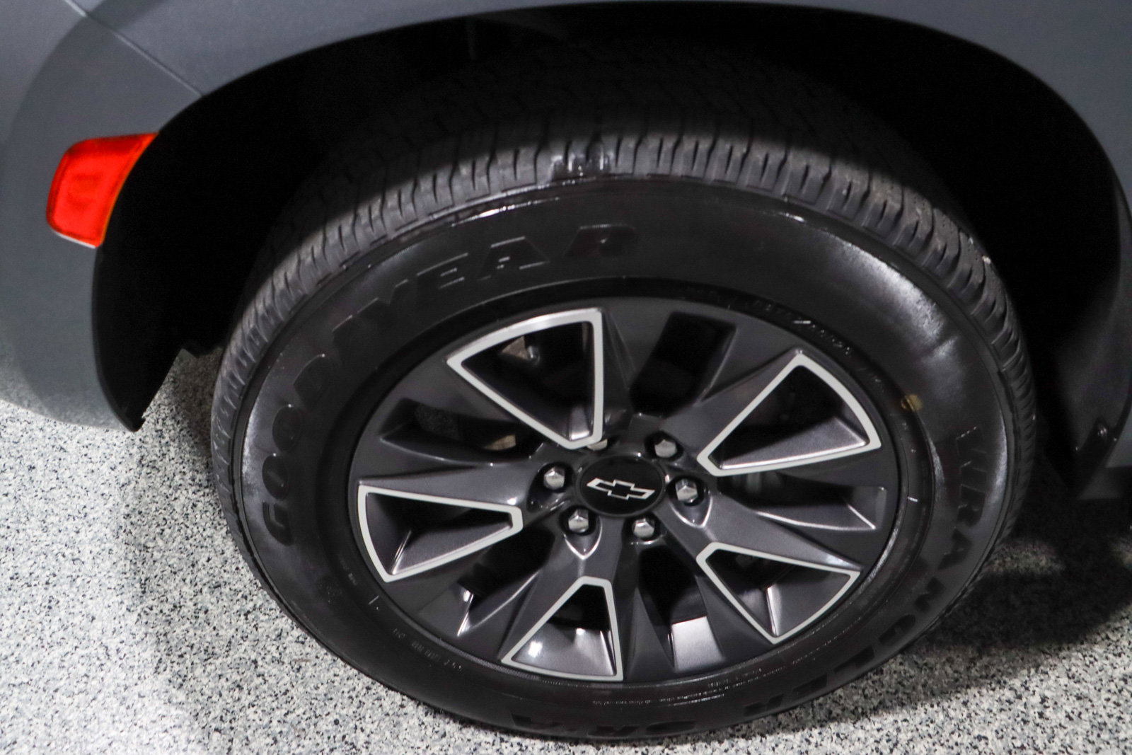 Used 2021 Chevrolet Suburban Z71 image 11