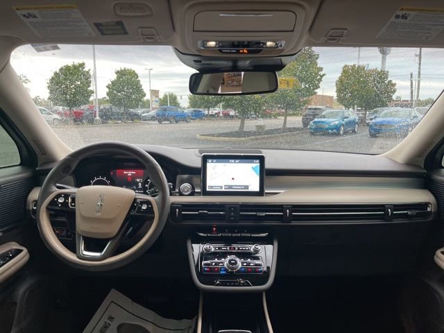 Used 2021 Lincoln Corsair AWD w/ Premium Package image 19