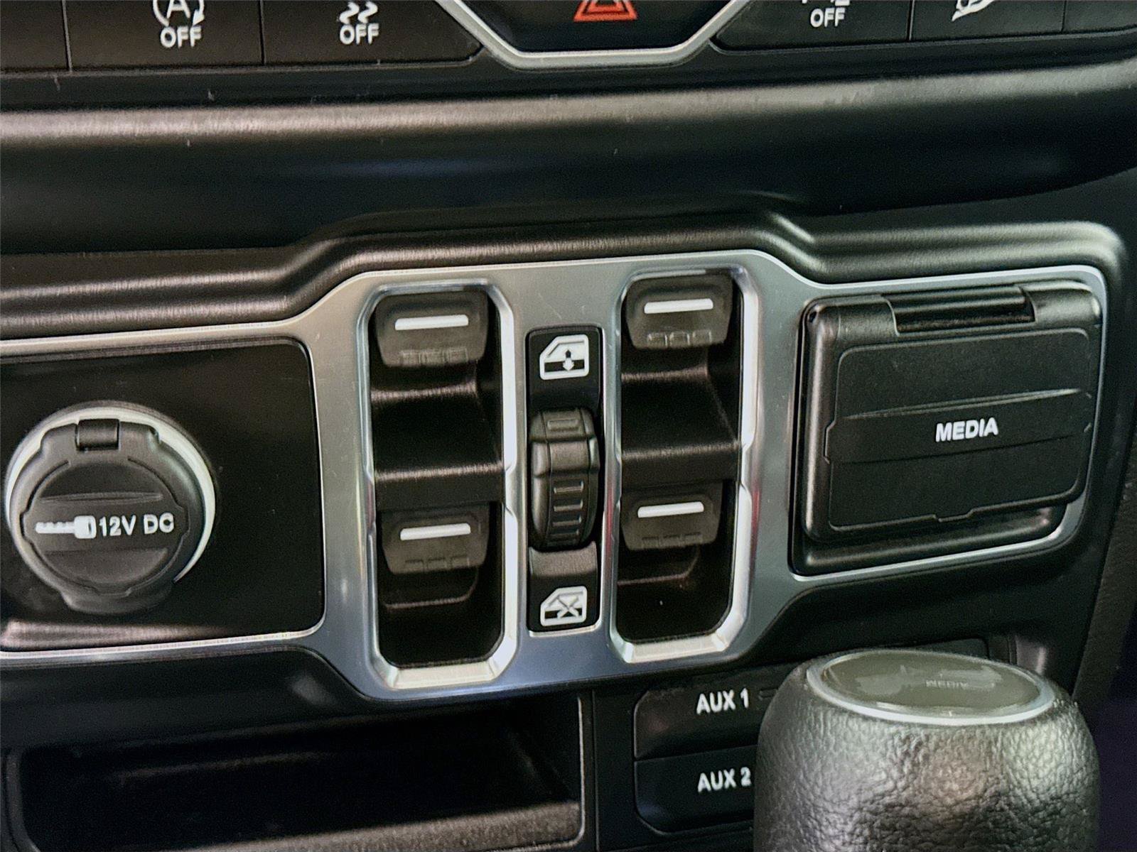 Used 2020 Jeep Wrangler Unlimited Sport AWD/4WD image 21