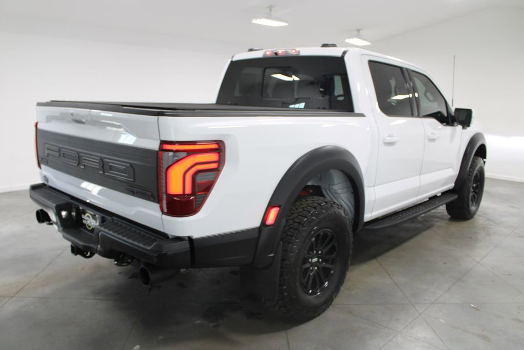 Used 2024 Ford F150 Raptor image 9