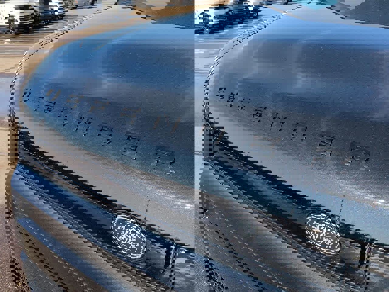 New 2026 Land Rover Defender 110 X-Dynamic SE image 12