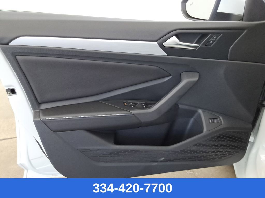 Used 2025 Volkswagen Jetta S image 16