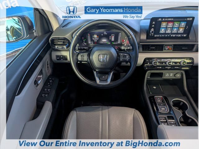 Certified 2025 Honda Pilot Elite image 17
