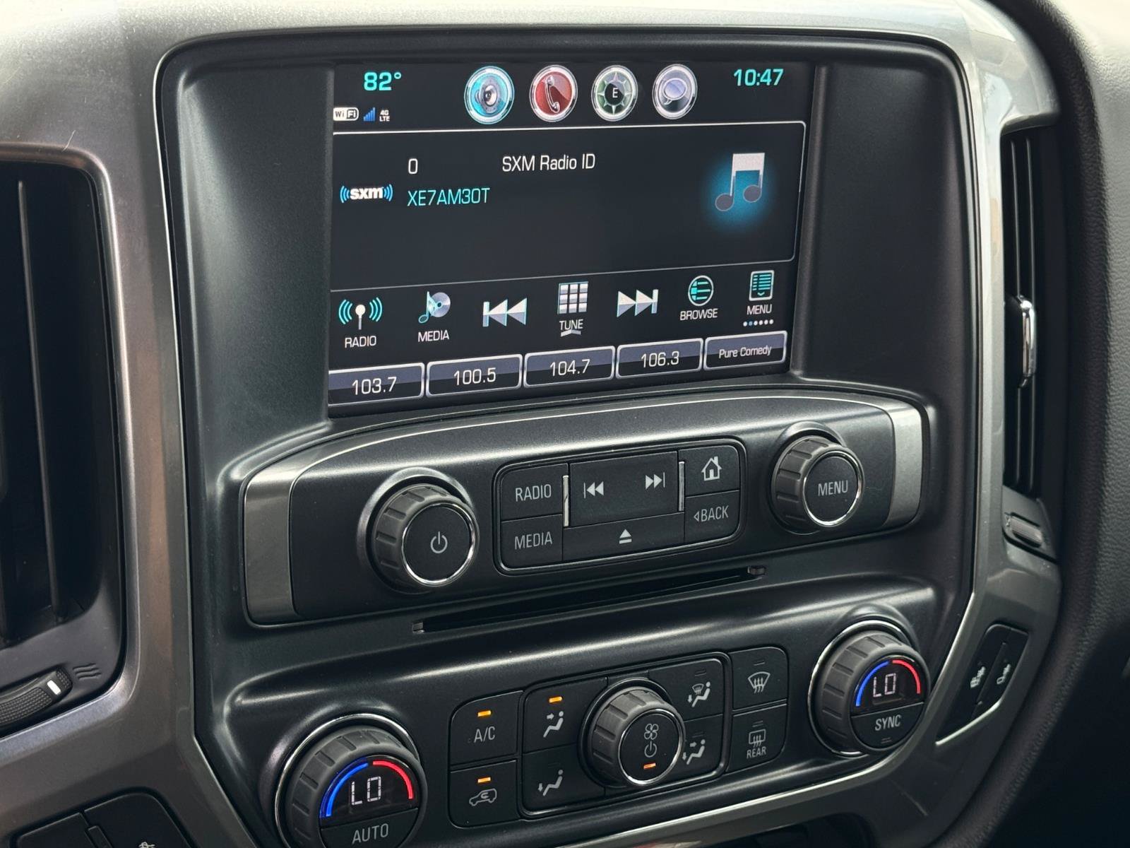 Used 2017 Chevrolet Silverado 1500 LT w/ All Star Edition AWD/4WD image 14