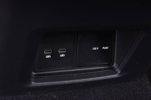 Used 2024 Volkswagen Atlas Cross Sport SEL R-Line image 24