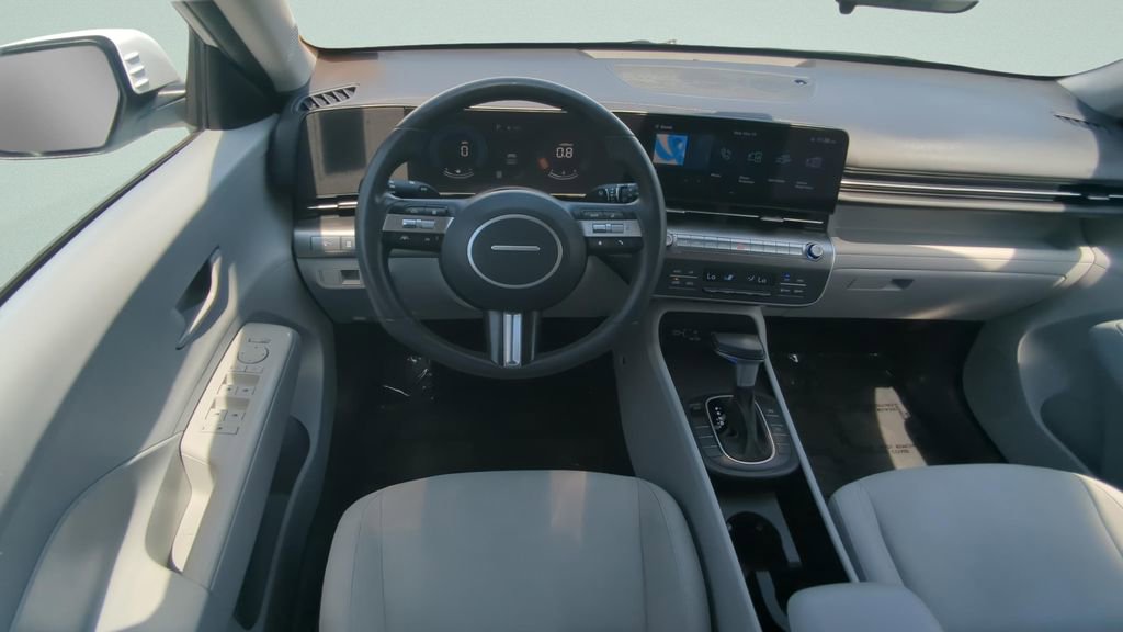 Used 2024 Hyundai Kona SEL FWD image 11
