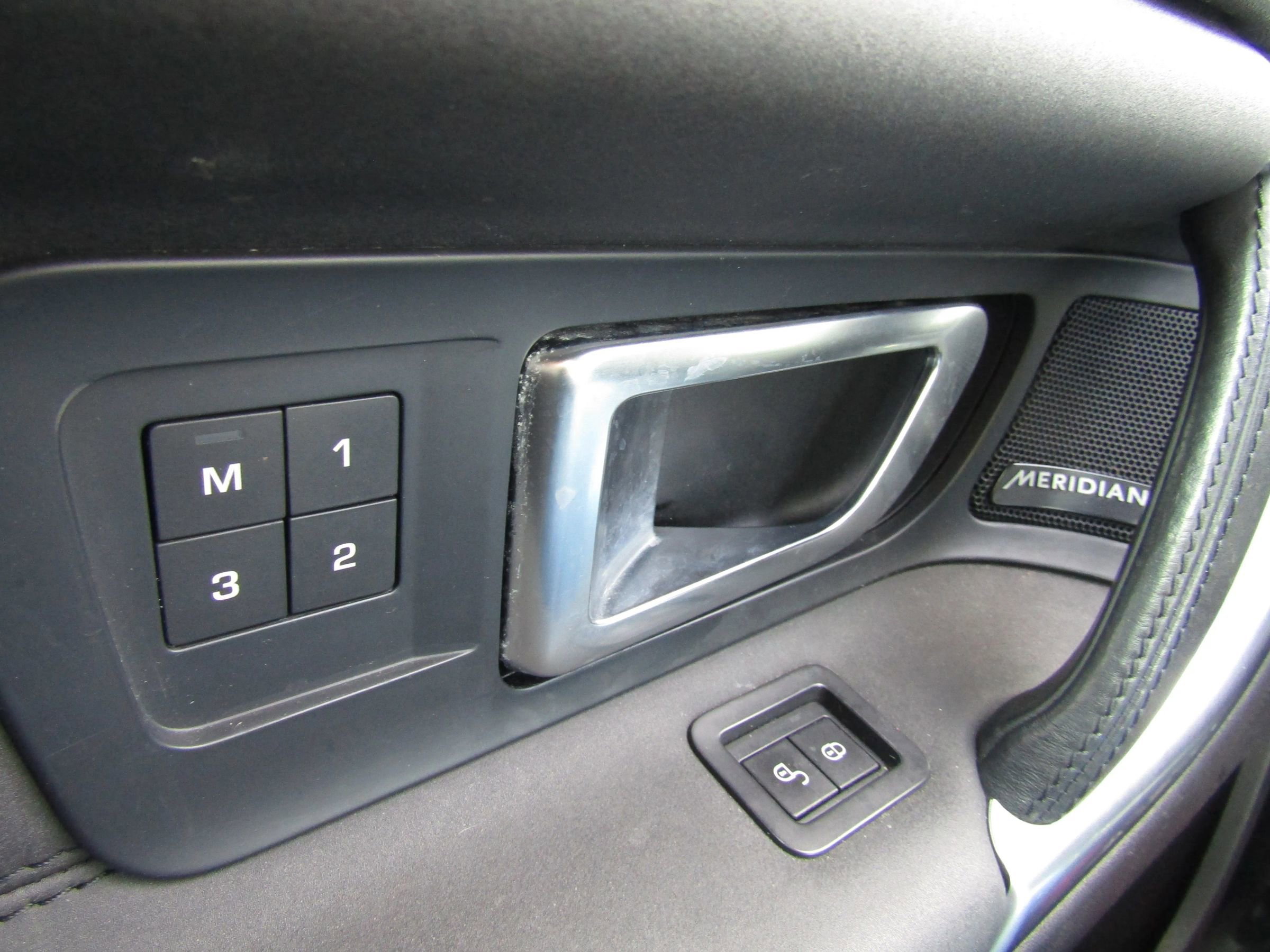 Used 2019 Land Rover Discovery Sport HSE image 43