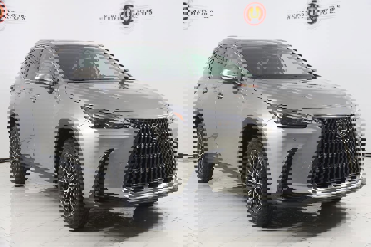 Used 2025 Lexus NX 350 AWD w/ Cold Area Package image 21