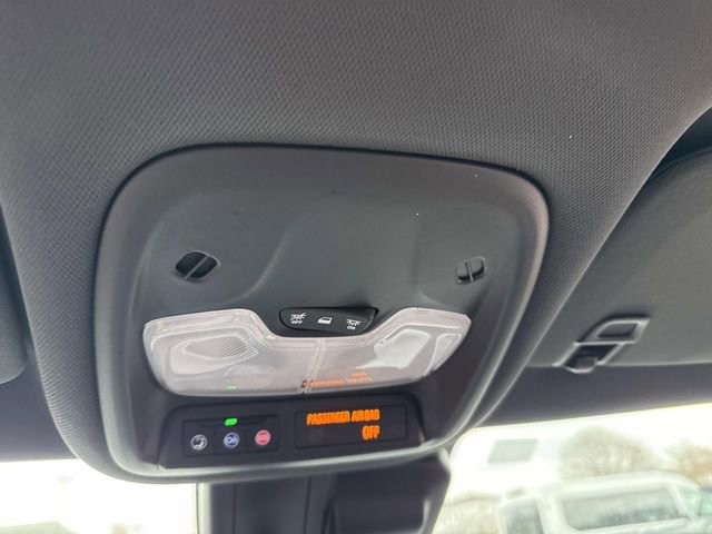 Used 2024 Chevrolet TrailBlazer ACTIV image 33