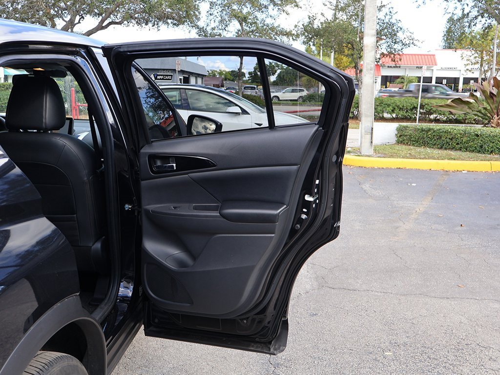 Used 2023 Mitsubishi Eclipse Cross SE image 23