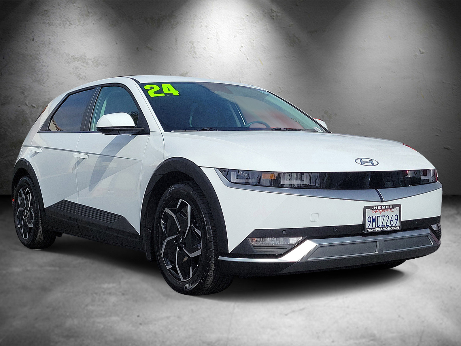 Certified 2024 Hyundai Ioniq 5 SEL RWD image 2