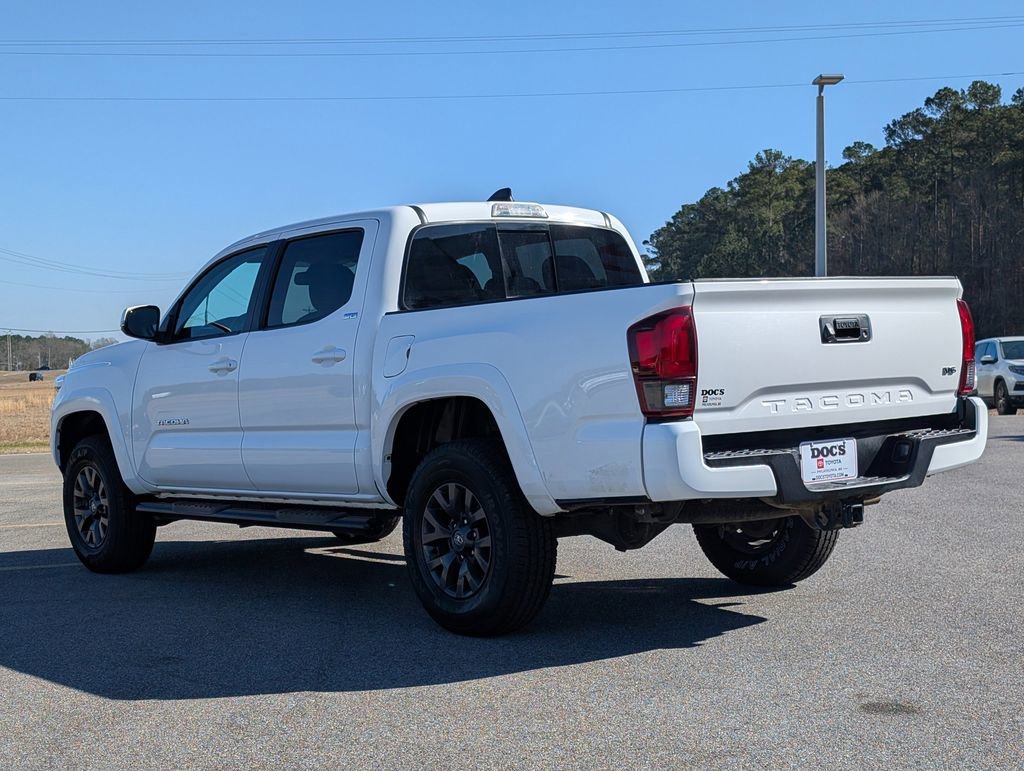 Used 2022 Toyota Tacoma SR5 image 3