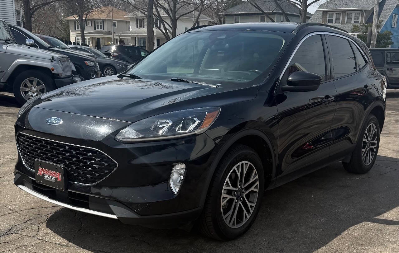 Used 2020 Ford Escape SEL AWD/4WD image 3
