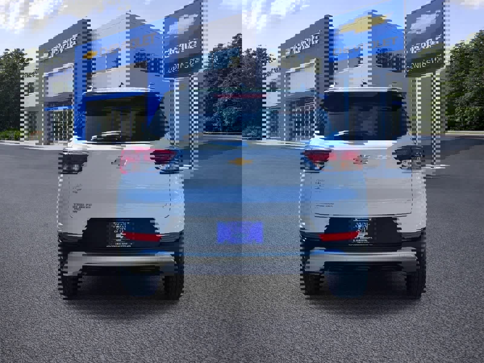 Certified 2023 Chevrolet TrailBlazer LT w/ Convenience Package AWD/4WD image 5