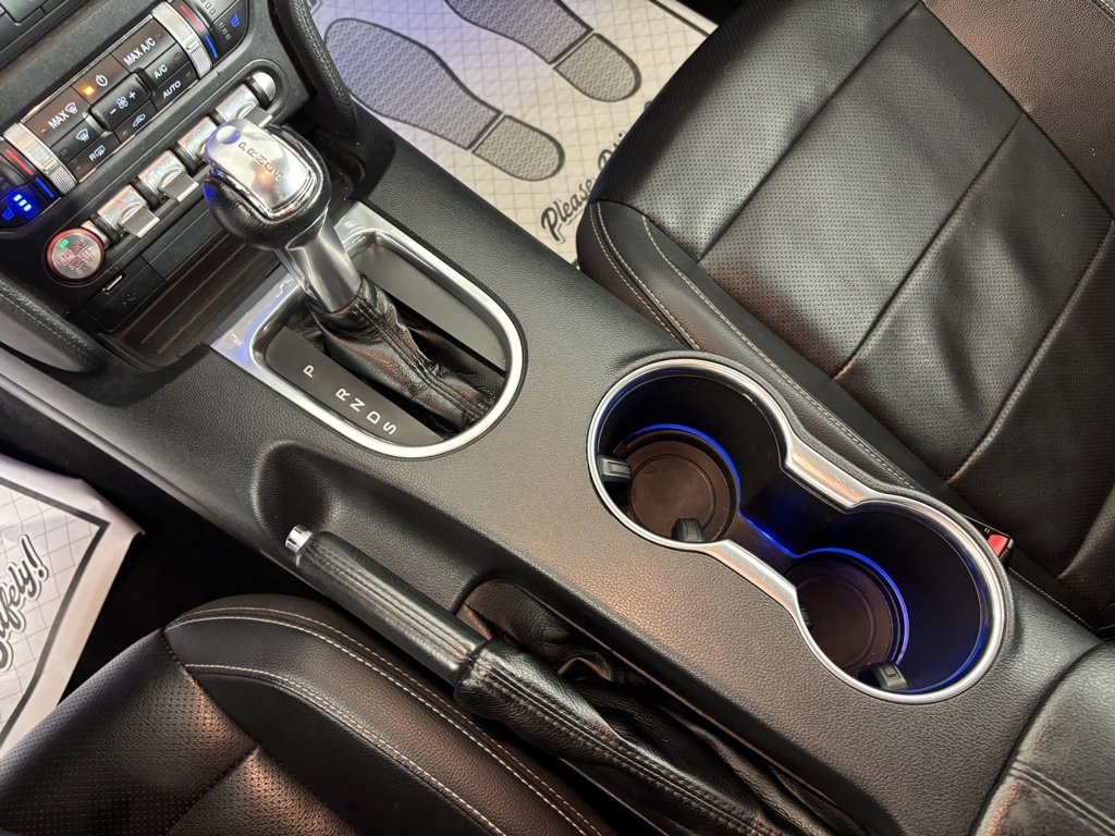 Used 2022 Ford Mustang Premium image 28