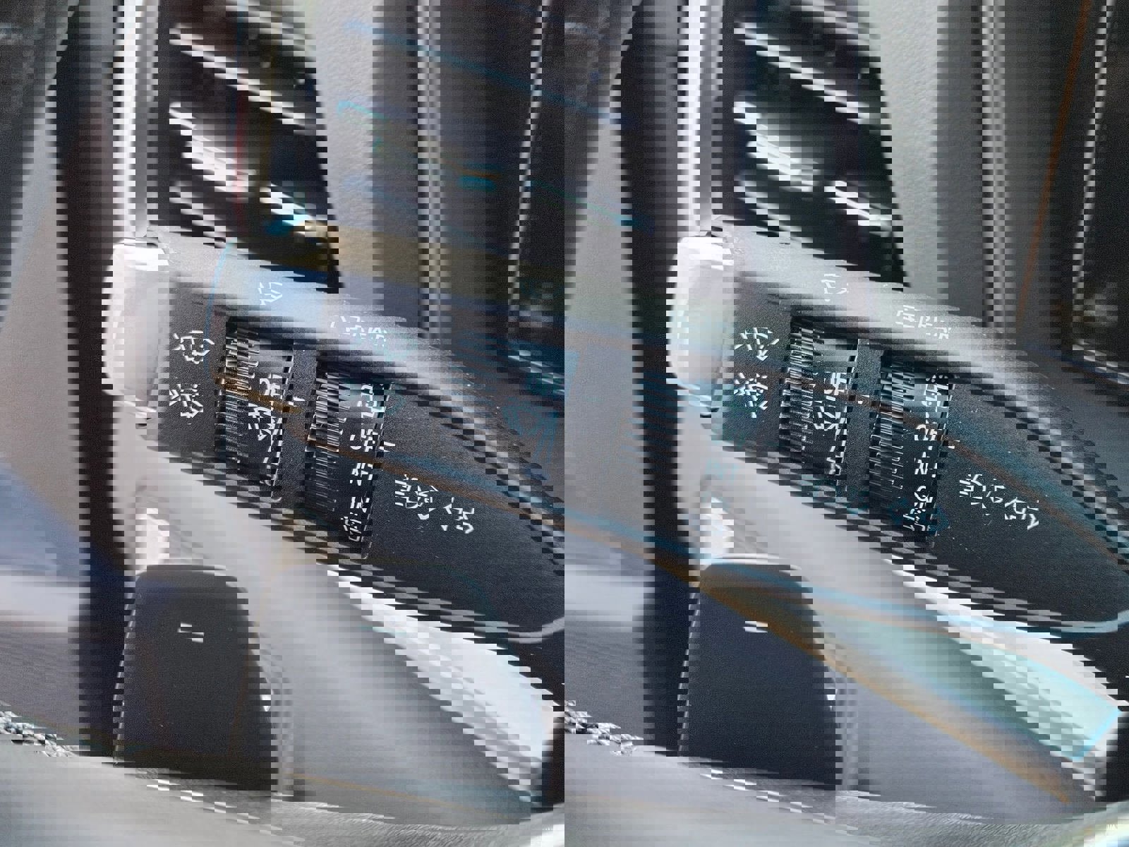 New 2026 GMC Terrain Elevation FWD image 13