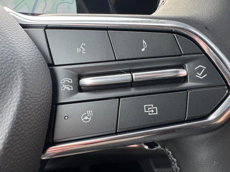 New 2026 Chevrolet Equinox ACTIV w/ Convenience Package III FWD image 37