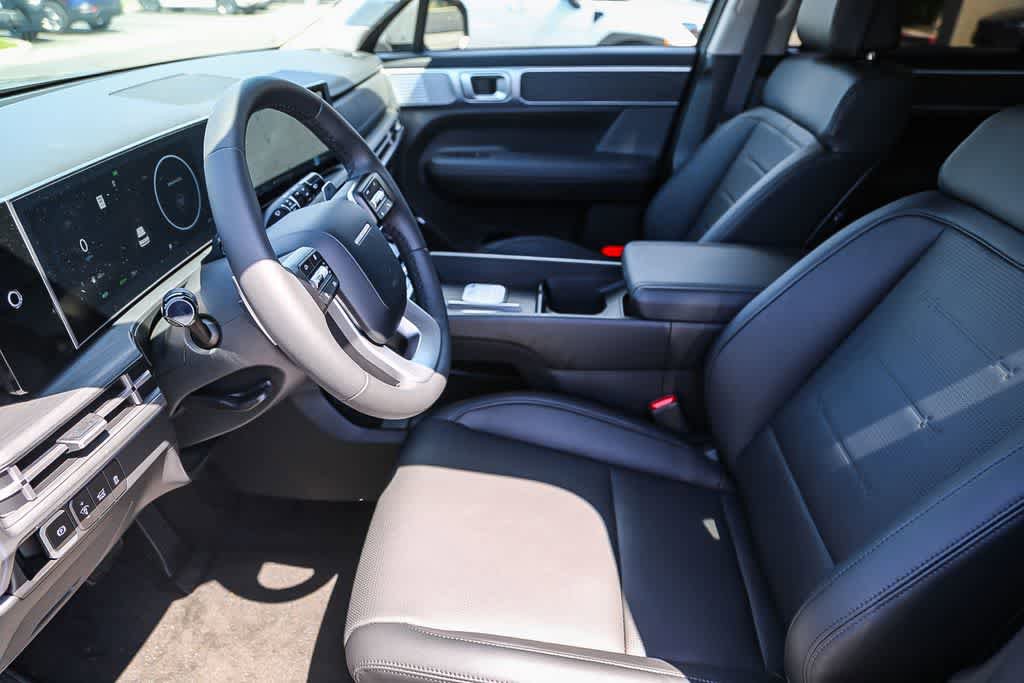 New 2026 Hyundai Santa Fe Limited AWD/4WD image 17