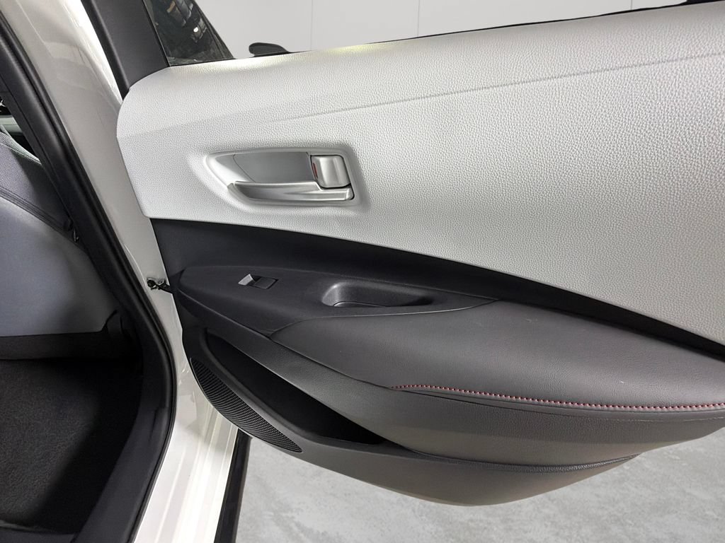 Used 2023 Toyota Corolla SE FWD image 33