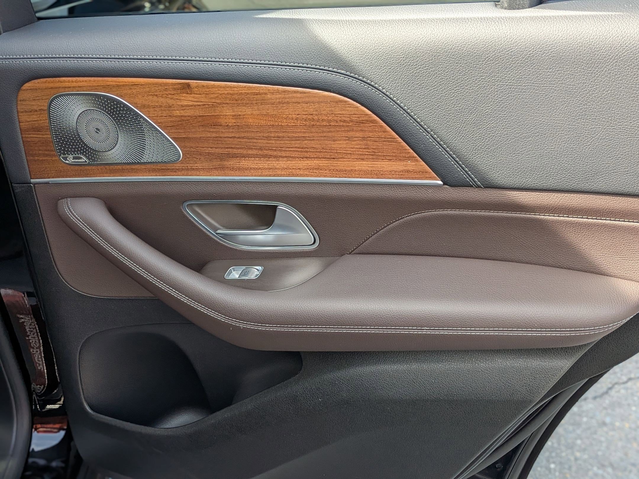 Used 2023 Mercedes-Benz GLE 350 4MATIC image 32