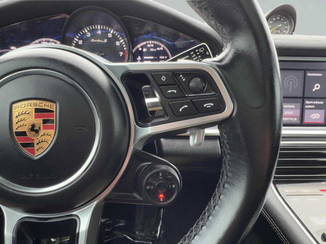 Used 2018 Porsche Panamera Turbo S image 27