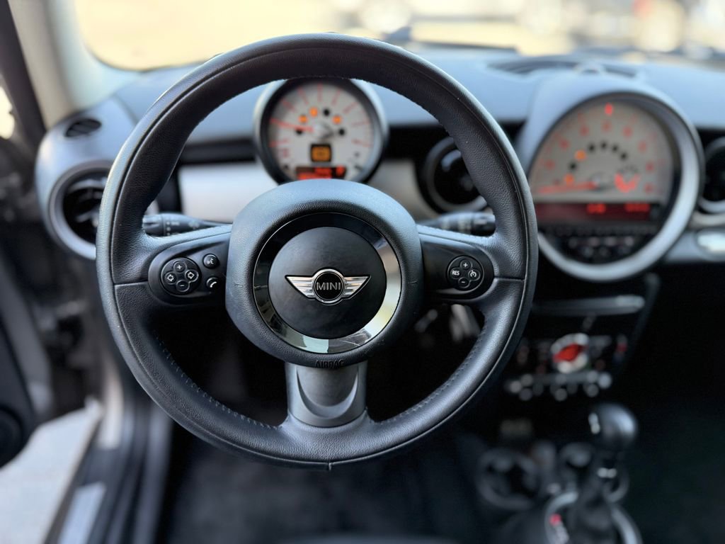 Used 2013 MINI Cooper Hardtop FWD image 6