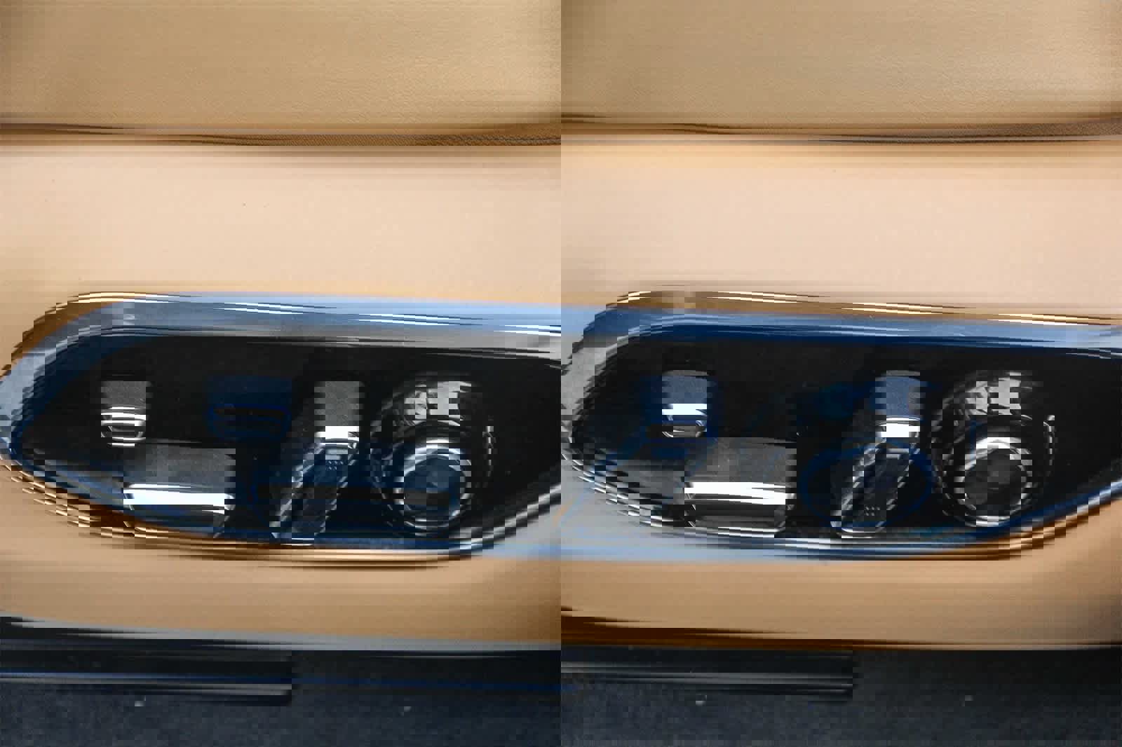 Used 2021 Jeep Grand Cherokee L Summit w/ Advanced Protech Group IV image 18