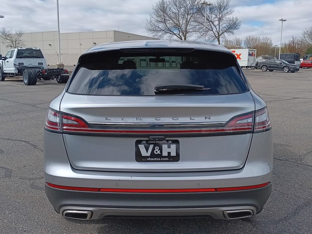 Used 2023 Lincoln Nautilus Reserve AWD/4WD image 7
