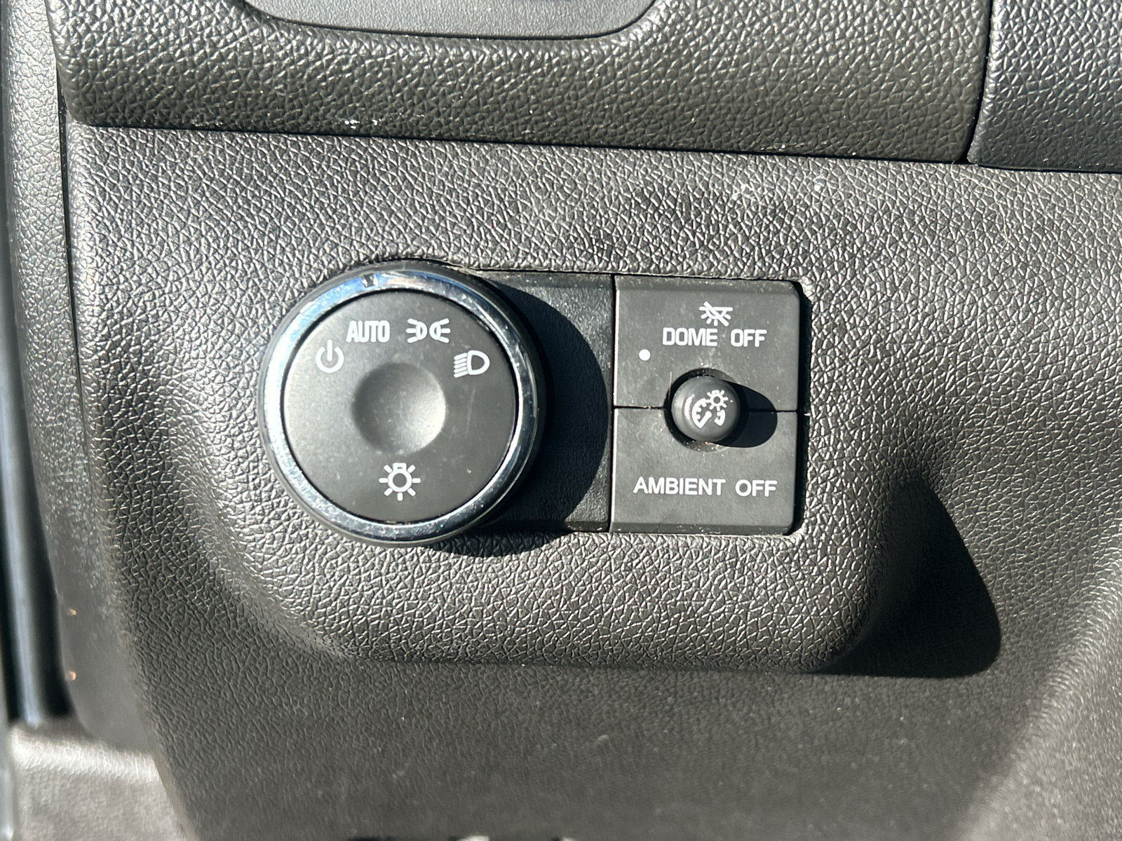 Used 2016 Buick Enclave Leather AWD/4WD image 17