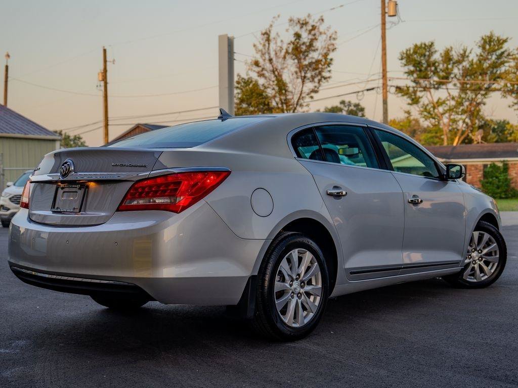 Used 2014 Buick LaCrosse Leather w/ Driver Confidence Package FWD image 8