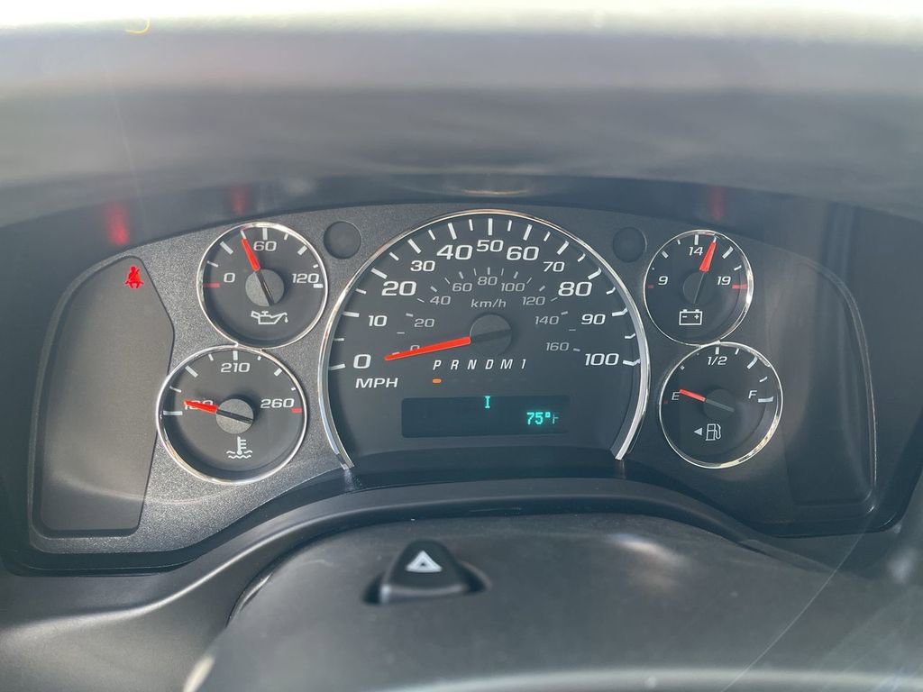 New 2025 Chevrolet Express 3500 w/ Power Convenience Package image 10
