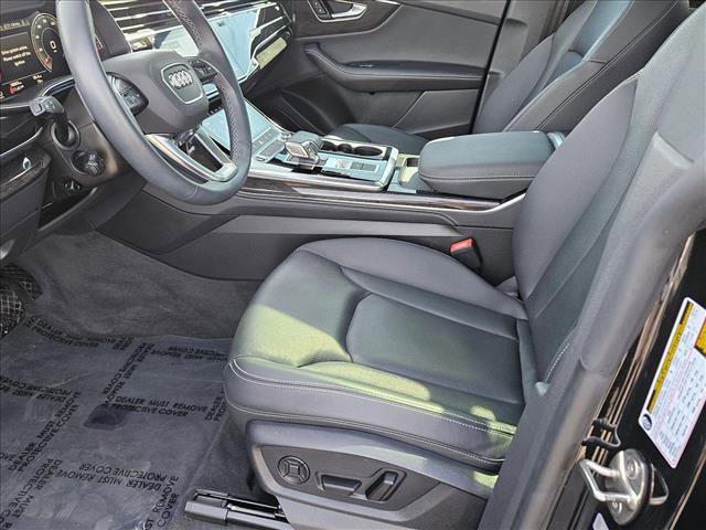 Used 2023 Audi Q8 Premium Plus w/ Premium Plus Package image 15