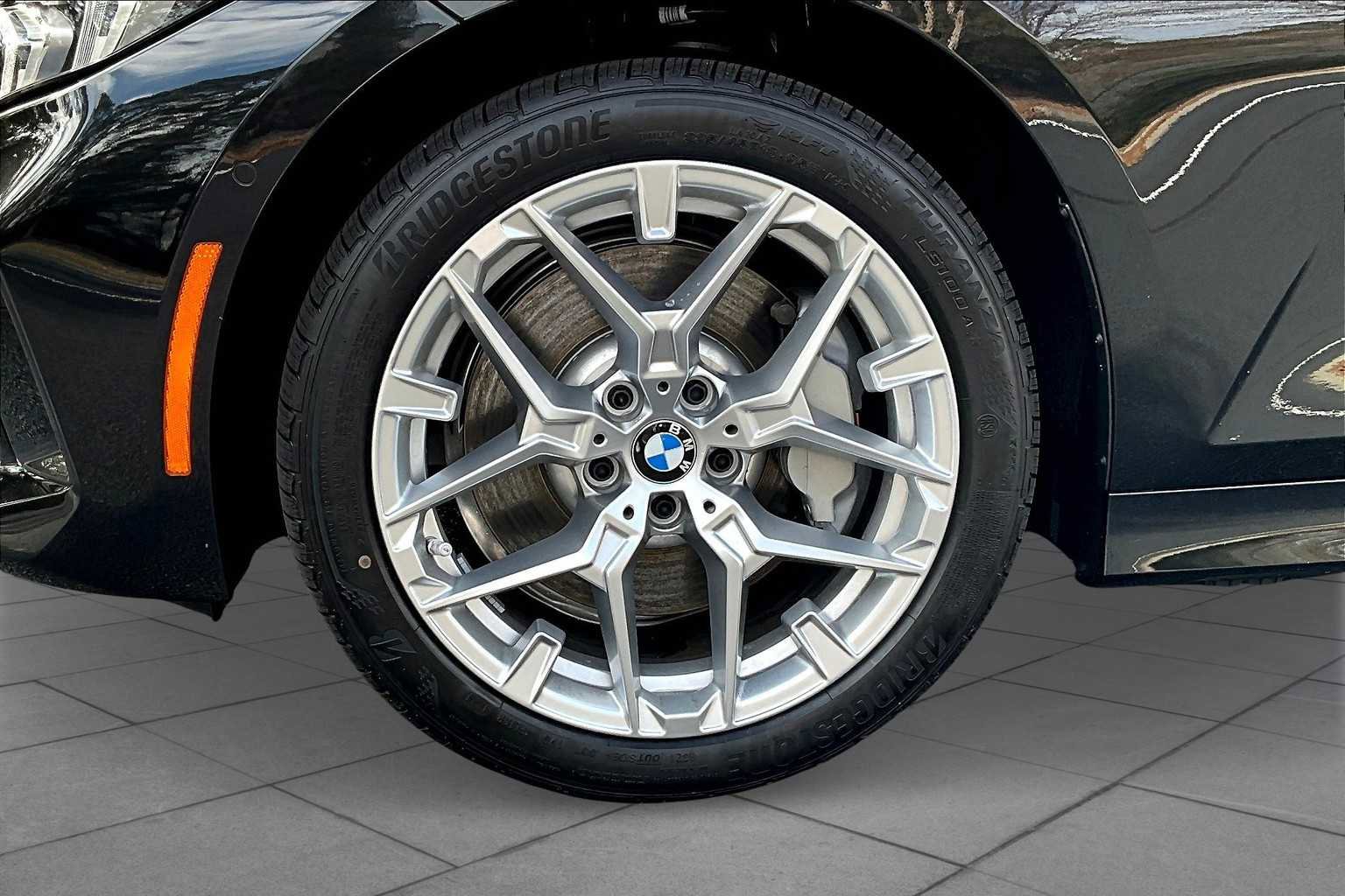 New 2025 BMW 330i Sedan w/ Premium Package image 11