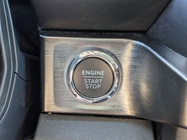 Used 2023 Ford F250 Lariat w/ Lariat Ultimate Package AWD/4WD image 19