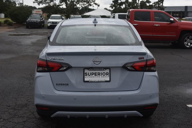 New 2025 Nissan Versa SR w/ Trunk Package image 6