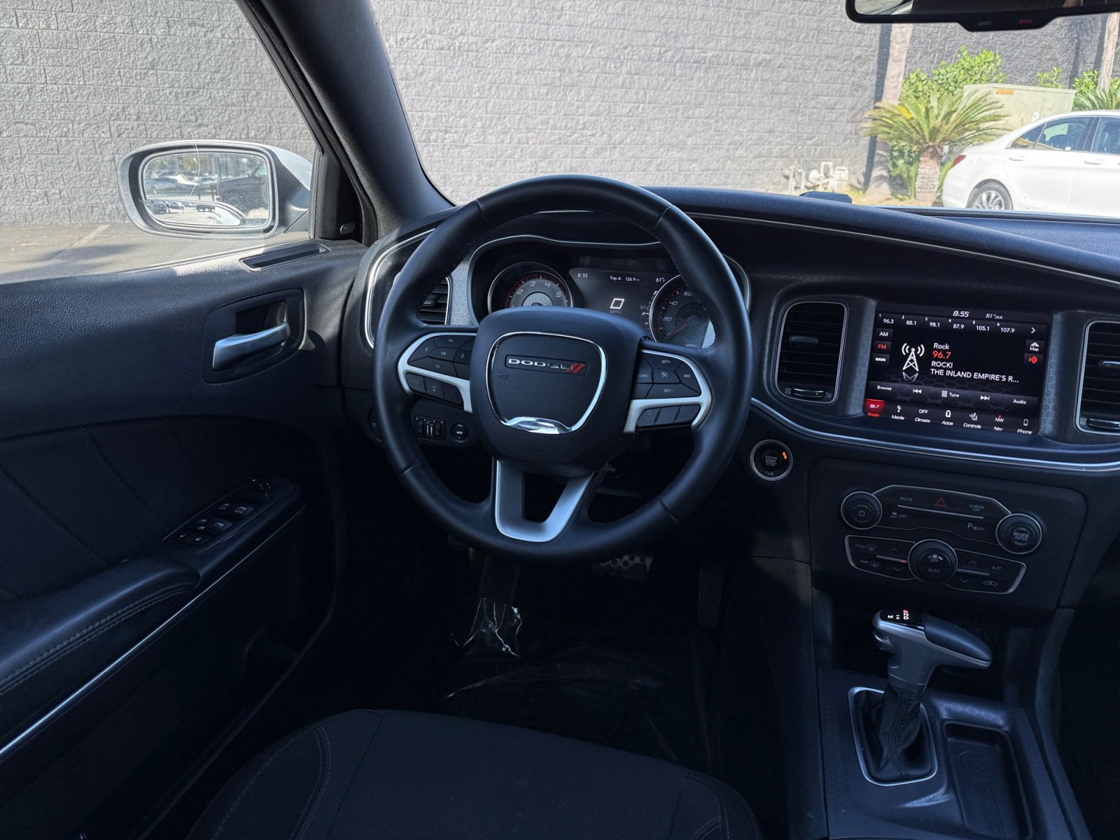 Used 2018 Dodge Charger SXT Plus w/ Driver Confidence Group image 20