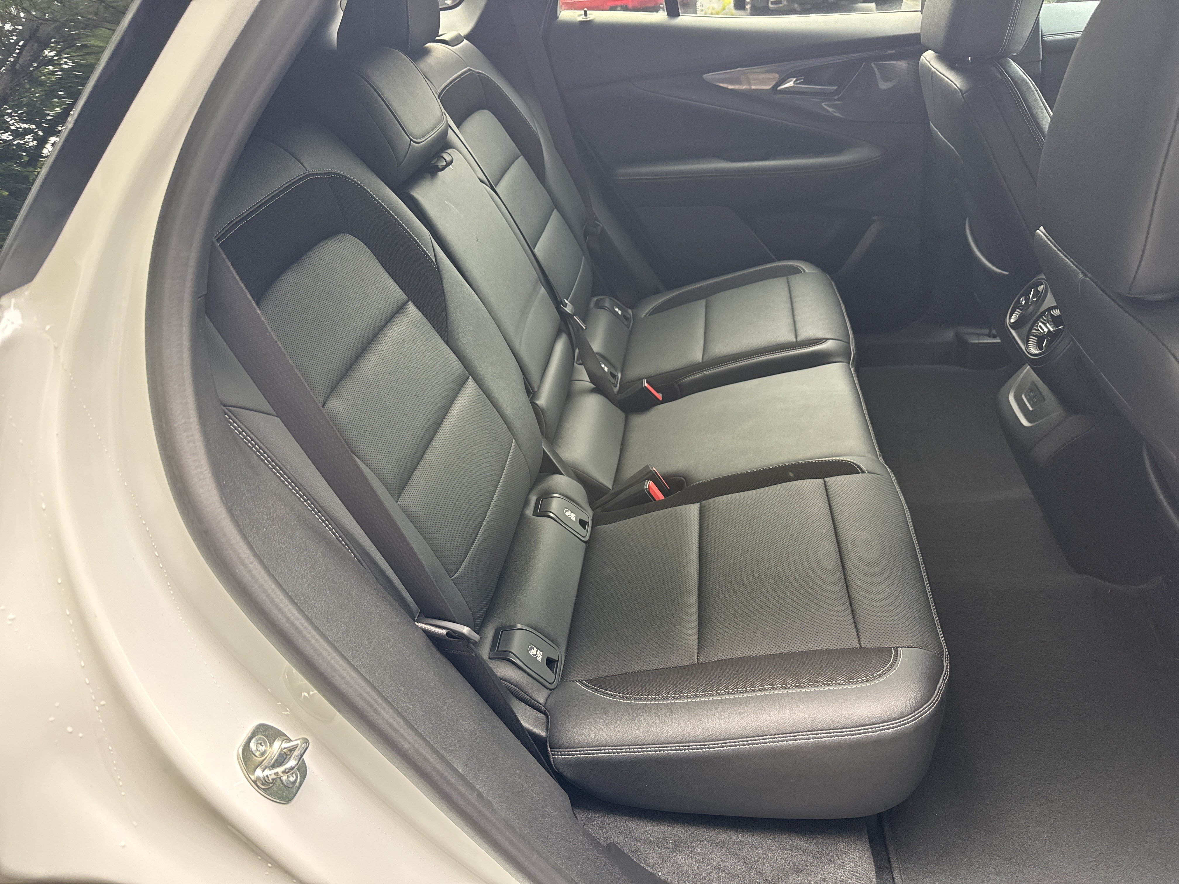 Certified 2024 Chevrolet Blazer EV LT AWD/4WD image 16