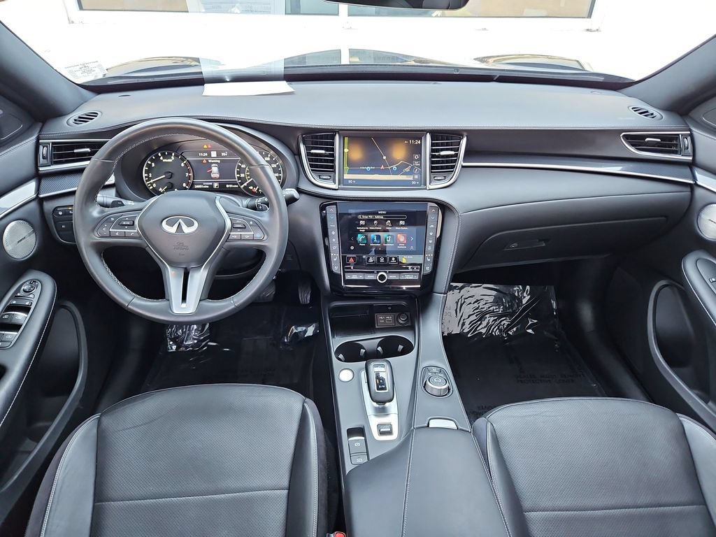 Used 2023 INFINITI QX50 Sport FWD image 9