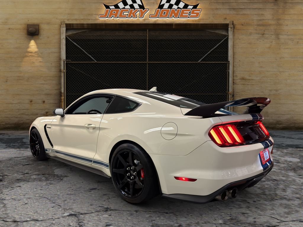 Used 2020 Ford Mustang Shelby GT350R w/ GT350R Equipment Group 920A image 6