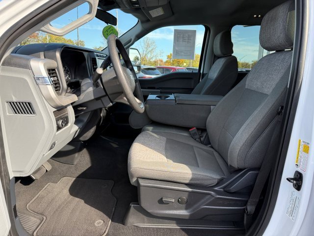 Used 2024 Ford F250 XLT w/ Snow Plow Prep Package image 13