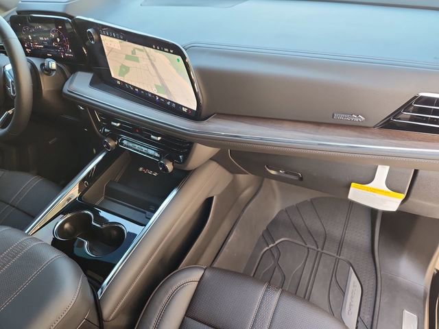 Used 2025 Chevrolet Tahoe High Country image 30