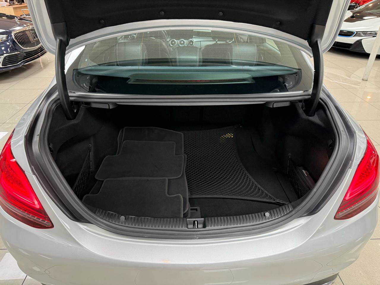 Used 2020 Mercedes-Benz C 300 Sedan image 30