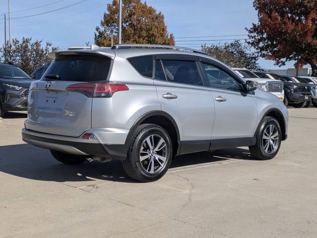 Used 2018 Toyota RAV4 XLE image 6