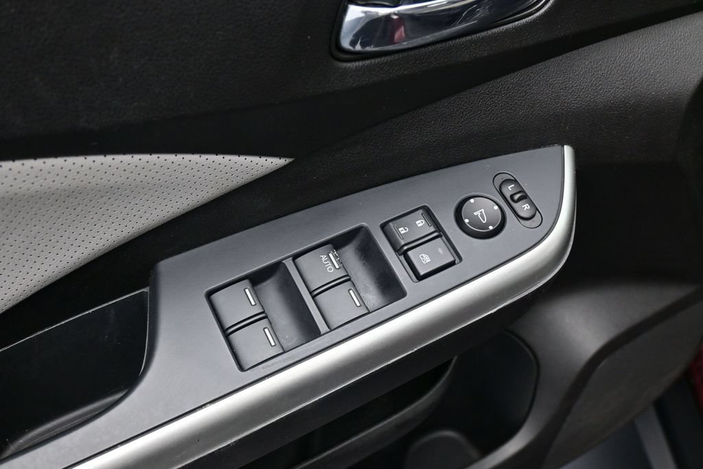 Used 2016 Honda CR-V EX-L image 19