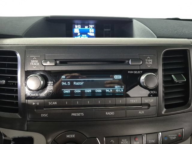 Used 2013 Toyota Sienna XLE FWD image 13