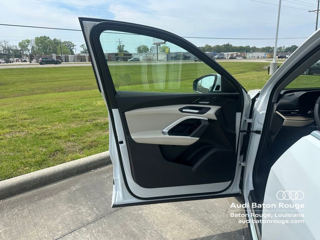 New 2025 Audi Q5 Premium Plus w/ Premium Plus image 6