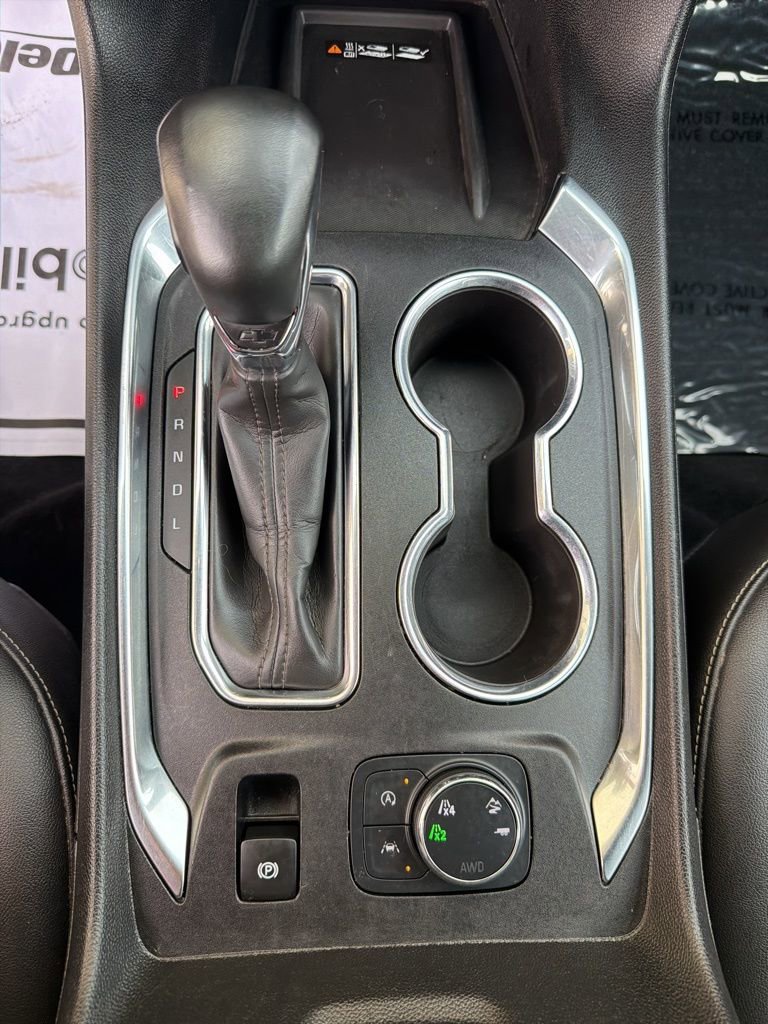 Used 2023 Chevrolet Traverse LT image 29