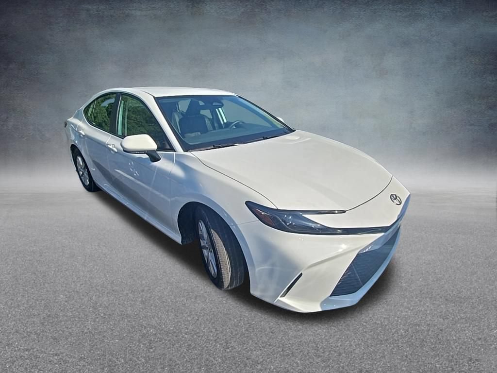 Used 2025 Toyota Camry LE FWD image 2
